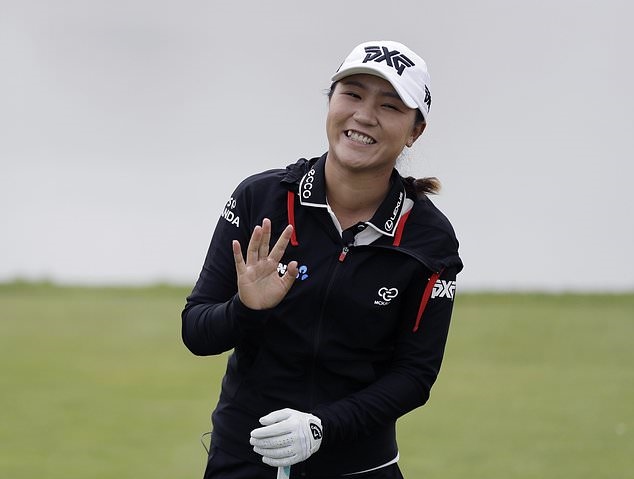 Lỗi kỹ thuật hy hữu, tay golf nữ hàng đầu Lydia Ko suýt mất ngôi vị số 1 ảnh 1